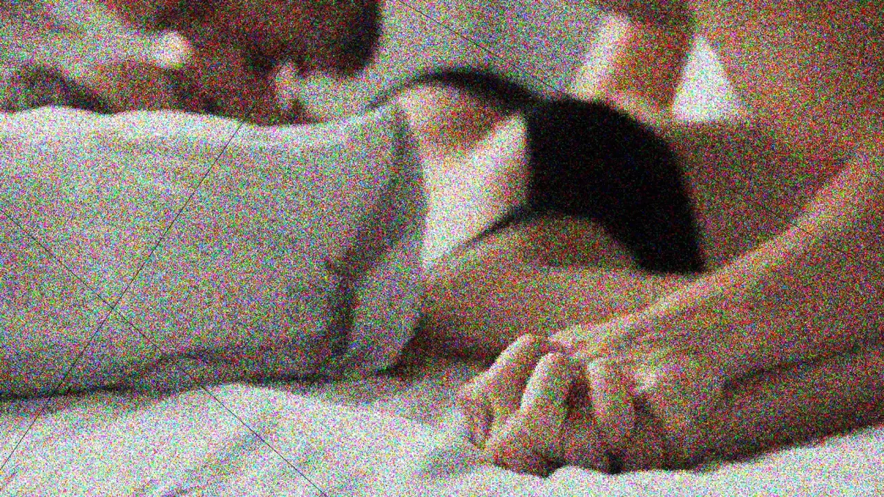 Big tit MILF TikTok — TikTit adult dating guidance for adults 18+